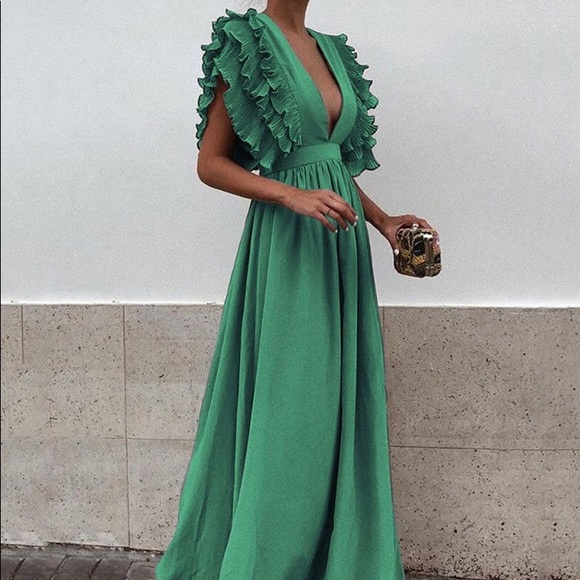 V-neck Open Back Solid Color Maxi Dresses - Picture 2 of 9